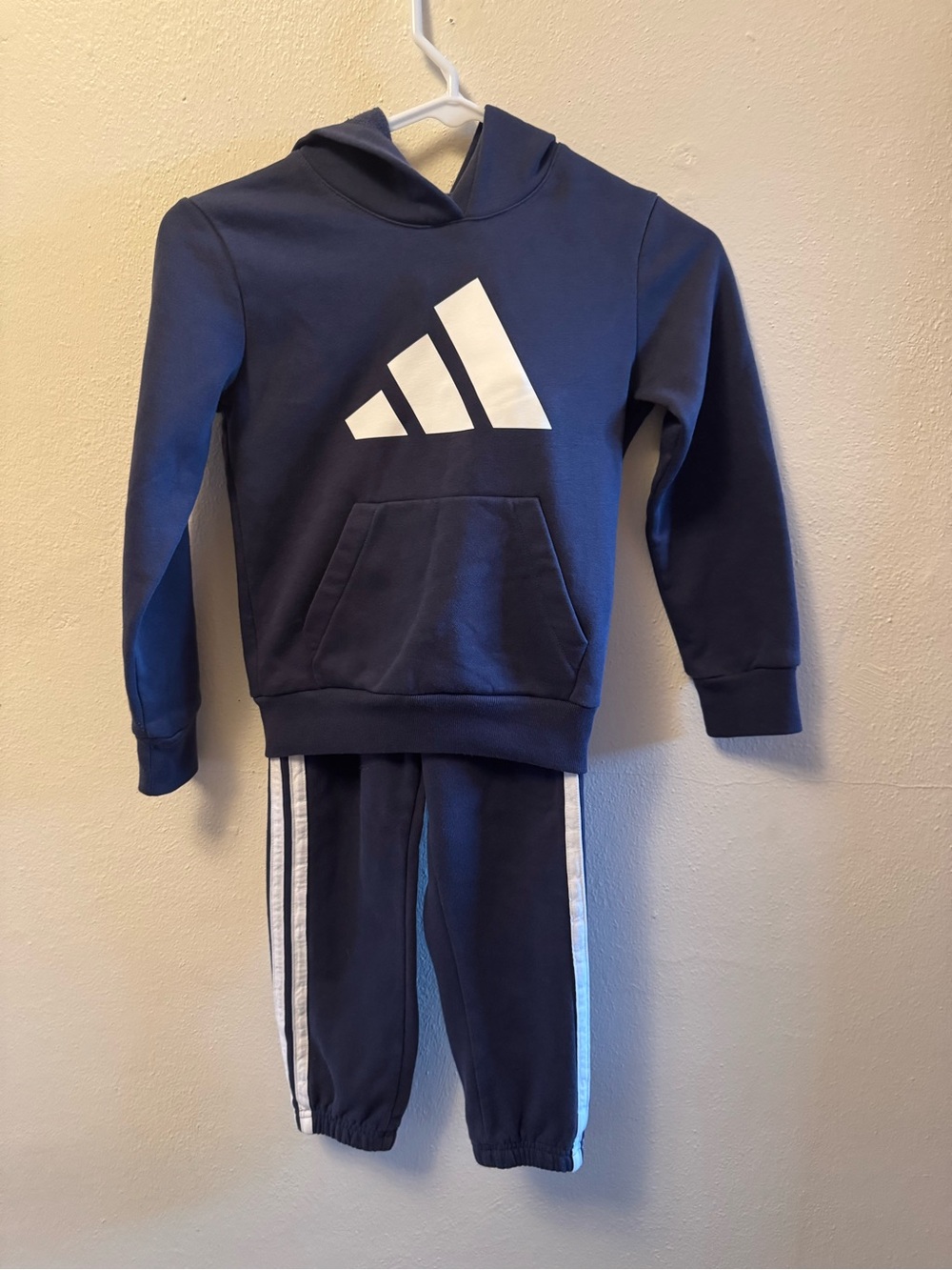 adidas Unisex Kids Navy Blue 2pc Fleece Tracksuit Hoodie Joggers Set Size Size 6